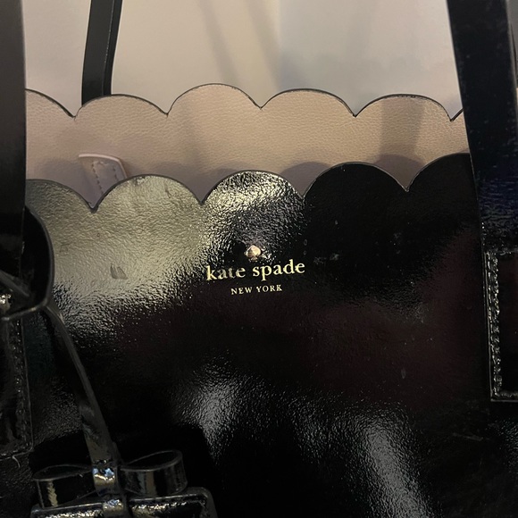 Kate Spade Scalloped Black Tote - Picture 3 of 10